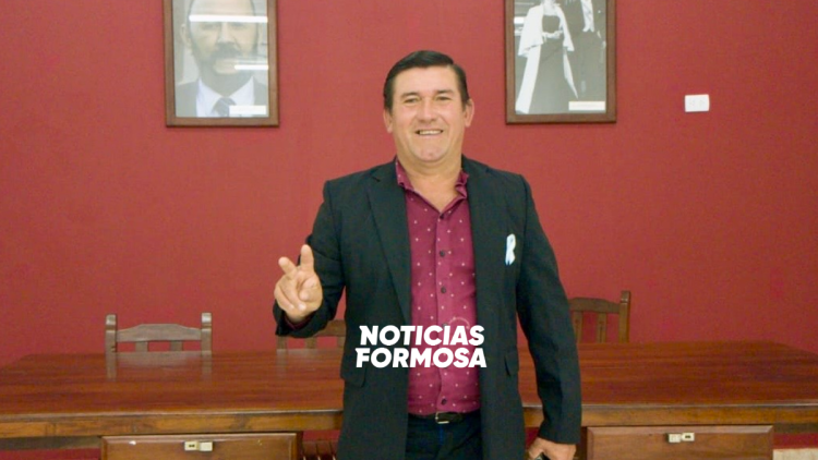 Concejal juró y renunció “a los haberes y beneficios. Mi trabajo será ad honorem”