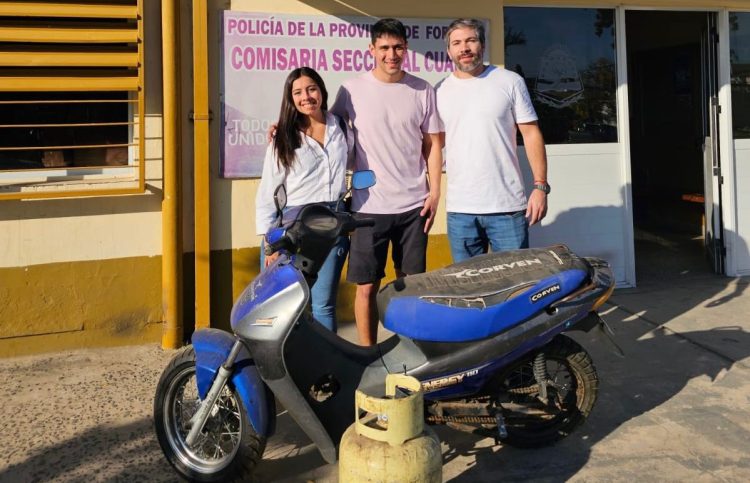 El joven del “fuck you” a Insfrán recuperó su moto y tubo de gas