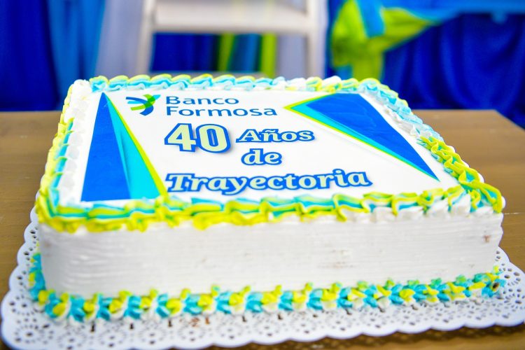 La Bancaria agasajó y distinguió a empleados con 40 años de servicio