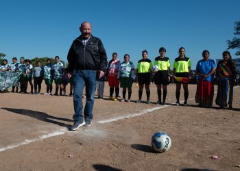 Gildo Insfrán calificó de «forastero sinvergüenza» al senador Paoltroni (video)