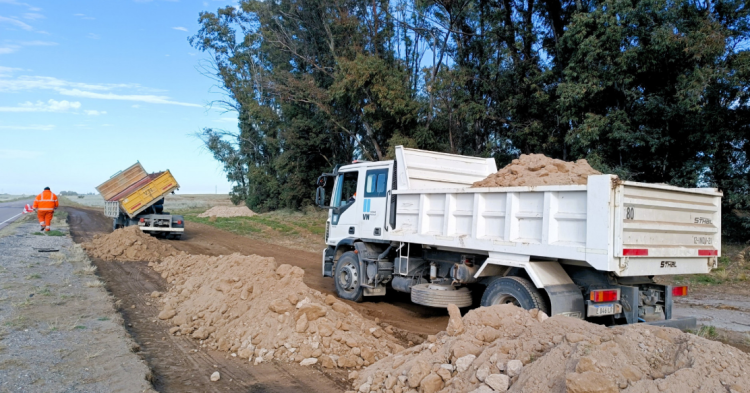Milei busca que gobernadores e intendentes devuelvan la plata de obras que no terminaron