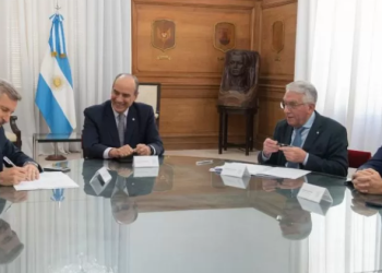 Milei aceptó el reclamo de gobernadores «amigos» y traspasa obra pública a las provincias