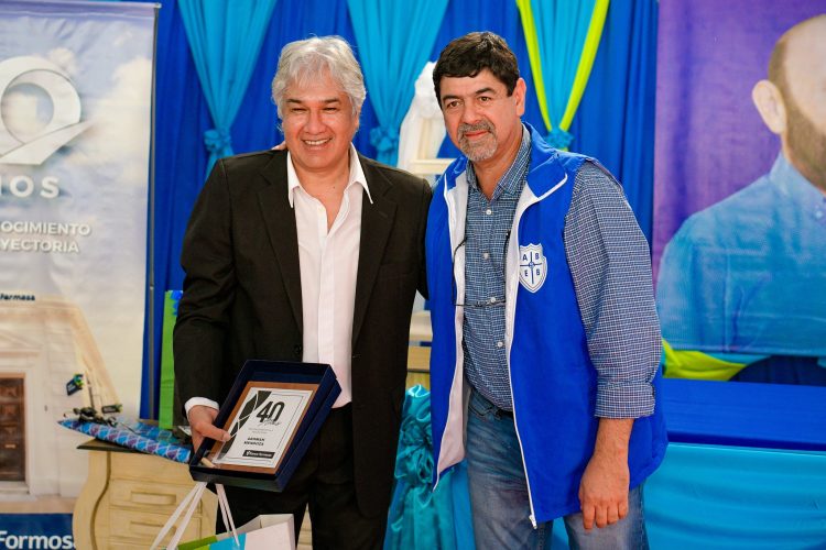 La Bancaria agasajó y distinguió a empleados con 40 años de servicio