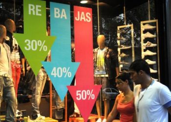 Las ventas minoristas pyme cayeron 21,9% durante junio en todo el país