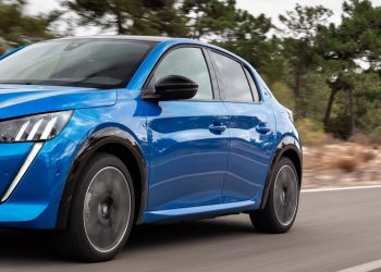 Este auto no aumentó en julio y sigue barato en dólares, pese a la caída del blue