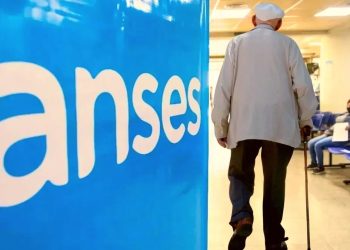 Jubilaciones y pensiones: Anunciaron un bono de 70 mil pesos para las mínimas