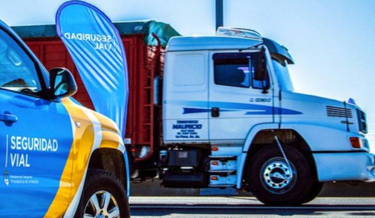 Habrá restricción para camiones en la ruta nacional 11 por el inicio de las vacaciones de invierno
