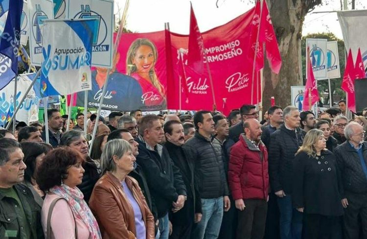 La Agrupación Compromiso Formoseño acompañó al gobernador Insfrán durante el homenaje a Perón