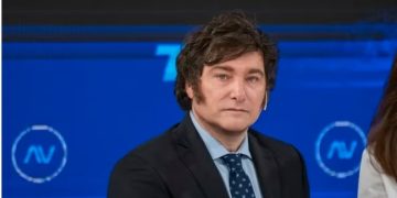 Encuesta: preguntaron si Milei ajusta a los trabajadores o a la casta política