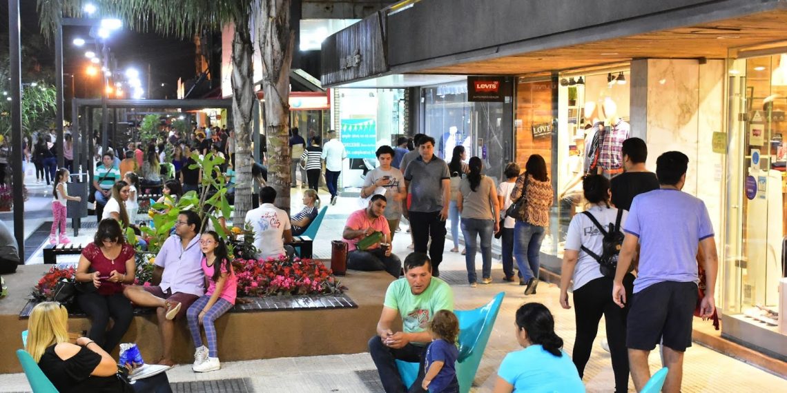 En el primer semestre hubo más aperturas que cierres de negocios en la ciudad