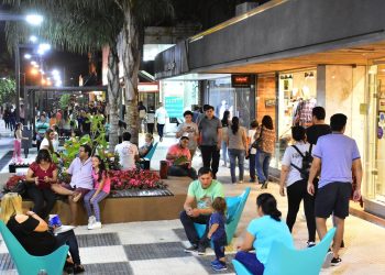 En el primer semestre hubo más aperturas que cierres de negocios en la ciudad