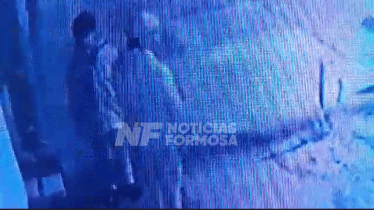 Puso un banco para que la gente espere el colectivo… lo robaron!