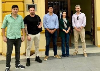 Piden que se garantice el piso salarial mínimo de $450.000 para municipales de la ciudad