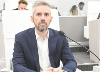 Evans ideó proyecto para beneficiar a comerciantes del perímetro de Estacionamiento Medido