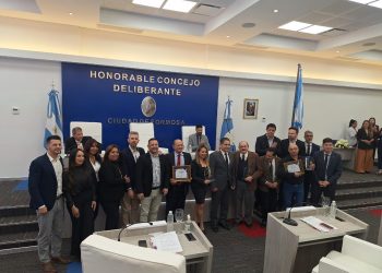 El Concejo Deliberante declaró “Ciudadanos Notables” a los hermanos Rojas Telles, de la histórica peluquería Isidorito