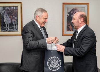 Gildo Insfrán recibió a Marc Stanley en Casa de Gobierno