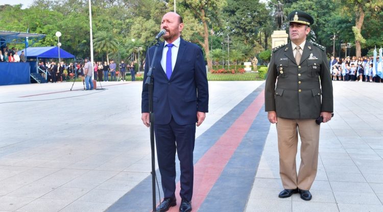 Insfrán encabezó el acto homenaje a 174 años del fallecimiento del General San Martín