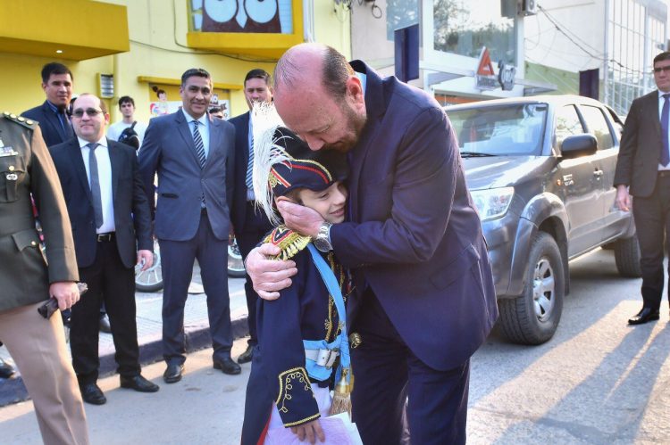 Insfrán encabezó el acto homenaje a 174 años del fallecimiento del General San Martín