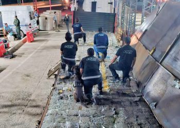 Quiso pasar 800 kilos de droga en medio del partido Argentina-Francia; “lo agarraron en off side” y quedó preso