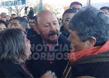 Patiño pidió audiencia a Gildo para explicarle las «cuestiones raras que existen en Educación»