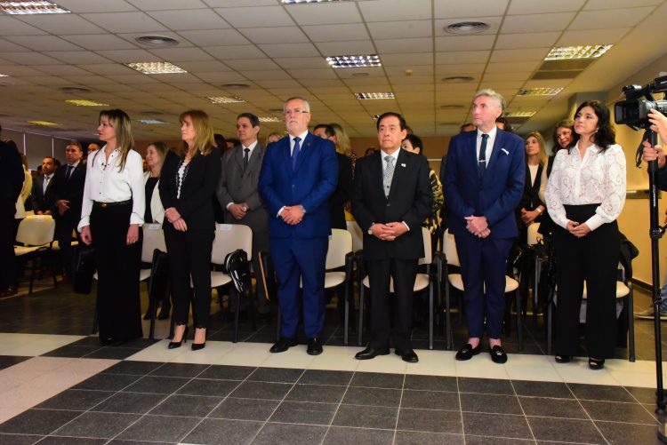 El Superior Tribunal de Justicia vuelve a estar integrado por una mujer, Claudia Fernández asumió como ministra