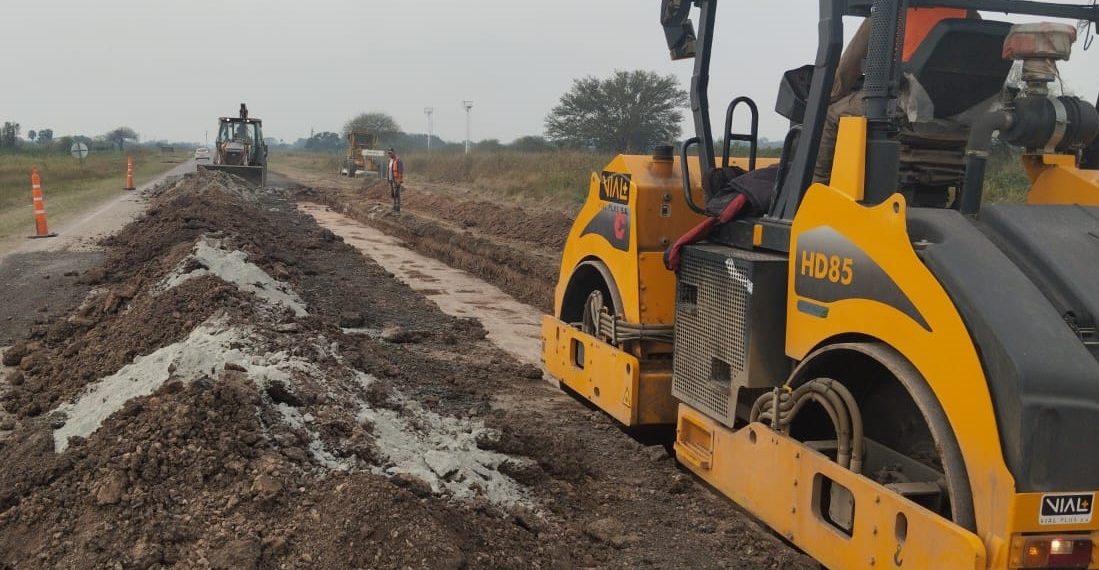 Comenzó bacheo de la ruta provincial 1, tramo El Colorado-Villafañe