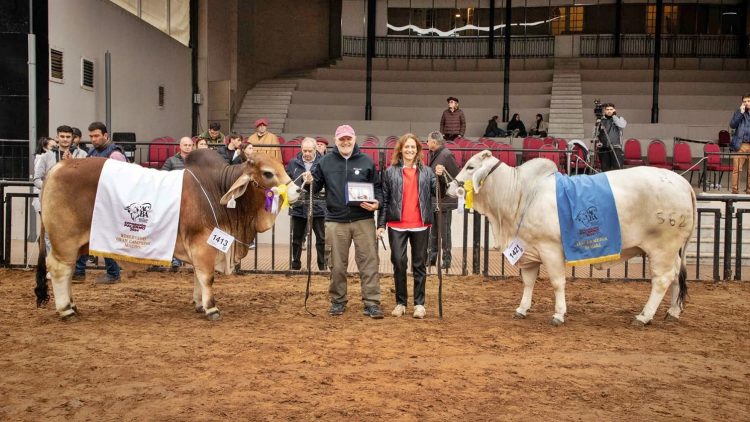 Cabaña de Las Lomitas compitió en la Expo Palermo y trajeron el premio mayor