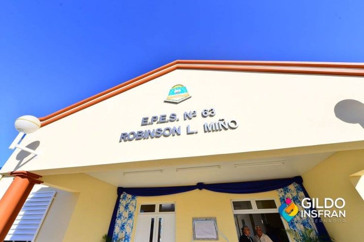 Detienen a una profesora que pegaba “bofetadas” y “con el palo de una escoba” a sus hijos