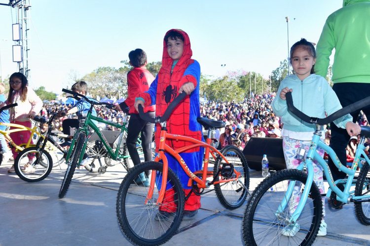 Cerraron un fin de semana festivo y multitudinario por el Mes de las Infancias 