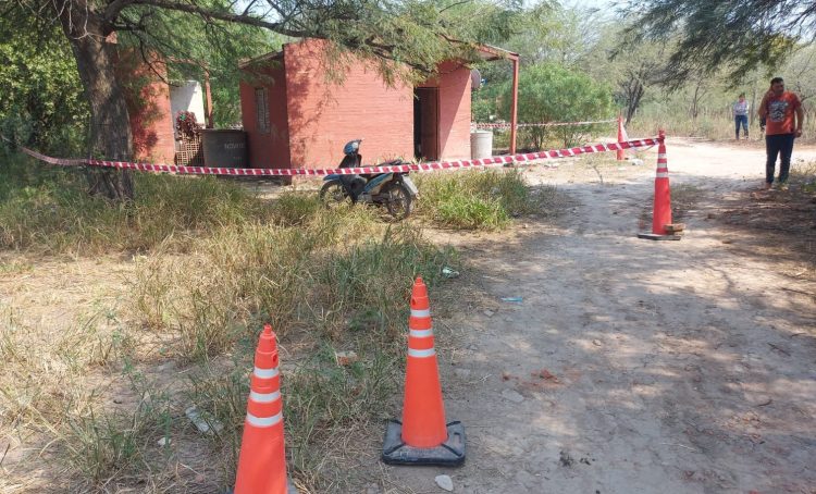 Grupo de originarios tomaban bebidas alcohólicas, discutieron y mataron a un criollo de 49 años