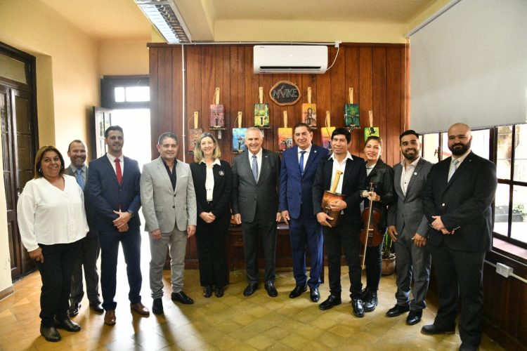 El intendente Jorge Jofré recibió al Embajador de Estados Unidos Marc Stanley