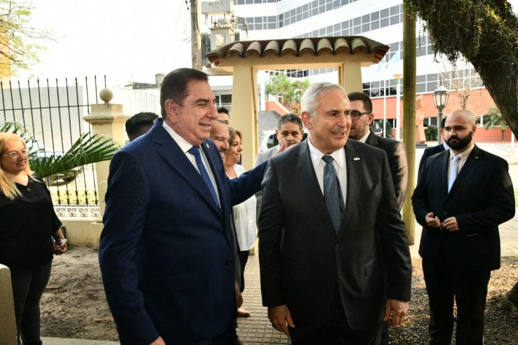 El intendente Jorge Jofré recibió al Embajador de Estados Unidos Marc Stanley