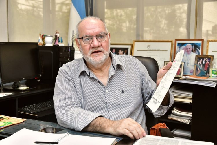 REFSA aclara que facturas no tienen agregado ningún impuesto y que usuarios sólo pagan por la energía consumida