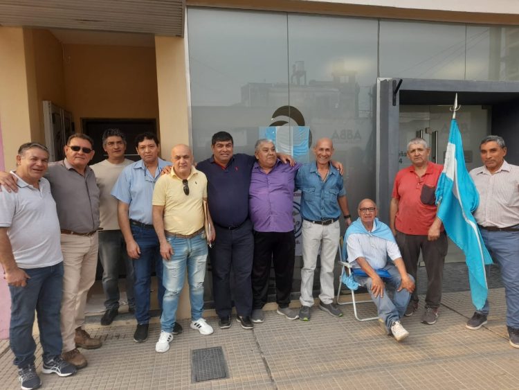 Afiliados de IOSFA en Formosa expresaron su malestar por problemas en prestación de servicios