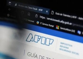 La AFIP impulsa blanqueo laboral: requisitos para ingresar y beneficios para empresas y trabajadores