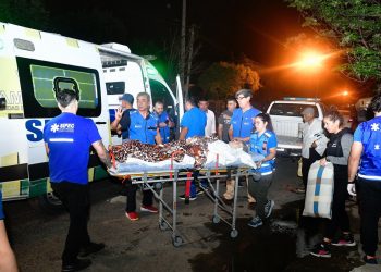 Ministro Gómez sobre el incendio en la Clínica Vresalovic: “Se activó el protocolo de emergencia, que está preparado para actuar en estas situaciones” 