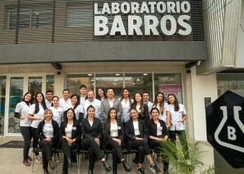 El laboratorio Barros inauguró su nuevo edificio con tecnología de punta y entorno sustentable