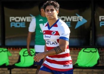 Hasta anoche, los restos del rugbier Santiago Álamo seguían en Asunción