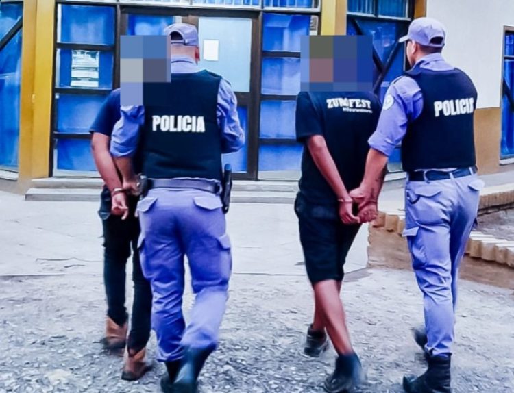 Dos sicarios paraguayos se escondían en Formosa pero los descubrieron y detuvieron