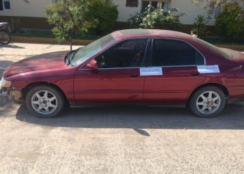 Violento asalto armado a una vivienda familiar: La Policía recuperó una camioneta robada y detuvo a dos sujetos