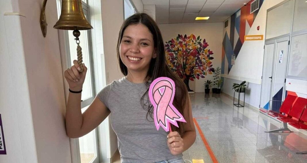 Paula enfrentó un cáncer de mamas y logró controlarlo gracias a la prevención y una lucha diaria