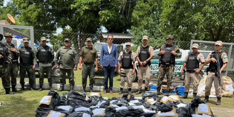 El Juzgado Federal N°1 de Formosa ejecutó la destrucción de casi 2.000 kilos de estupefacientes