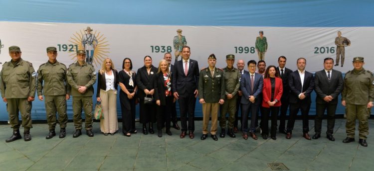 Gendarmería entregó un reconocimiento al juez federal Pablo Morán por su trabajo contra el crimen organizado