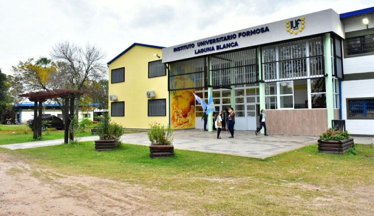 La Universidad Provincial de Laguna Blanca abrió las preinscripciones a sus carreras