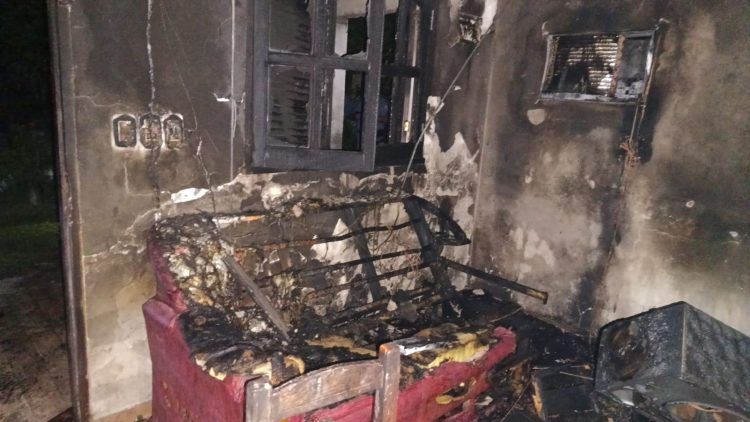 Falleció un hombre de 62 al incendiarse la casa donde vivía