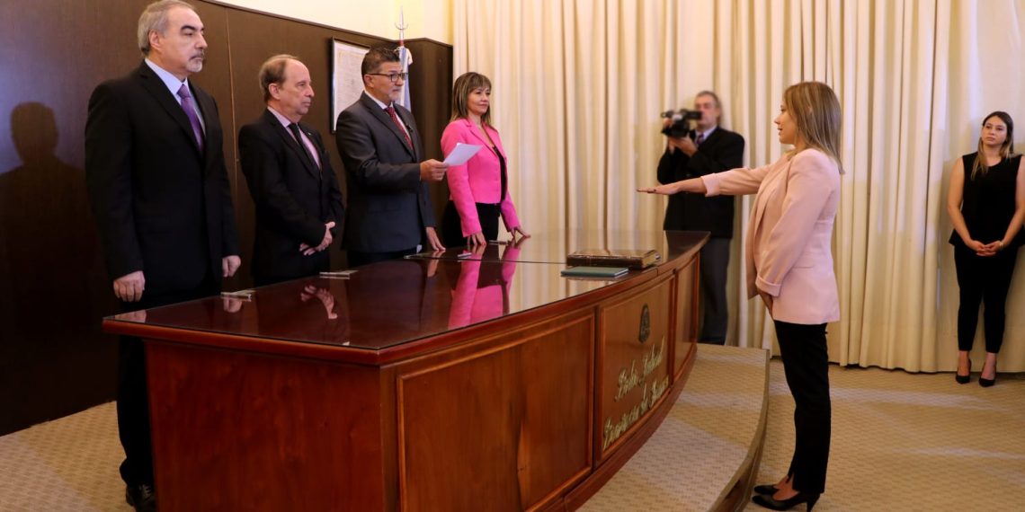 La nueva jueza de Paz de Clorinda juró ante el STJ y asumió funciones