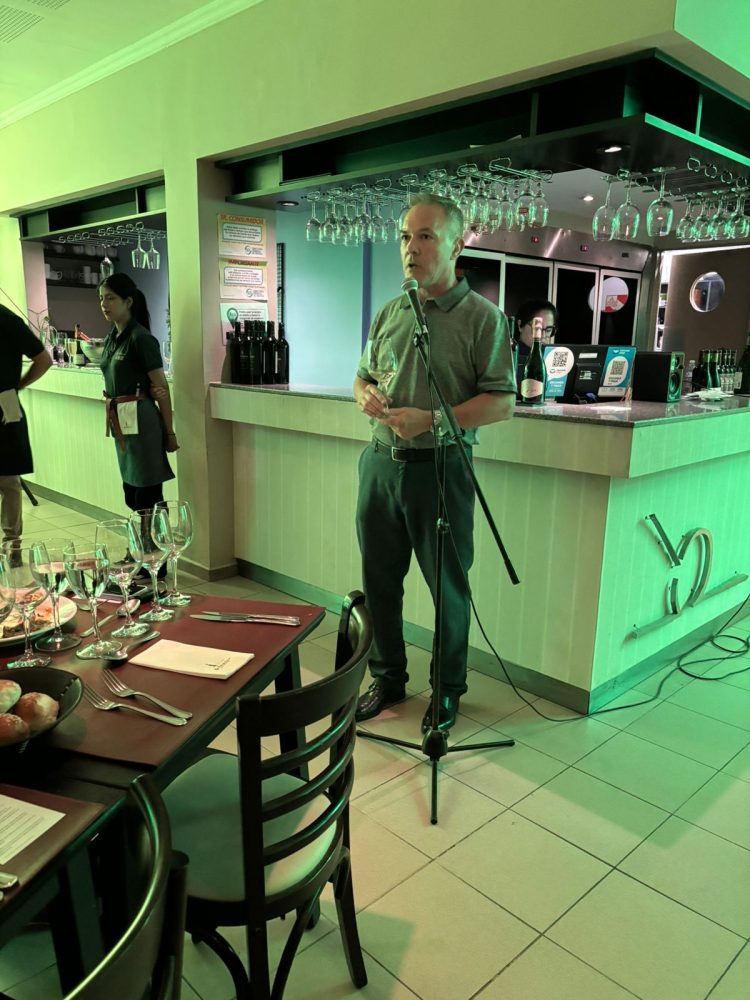 La velada de cata de vinos y maridaje en Baldomero; una noche de armonía con la gastronomía