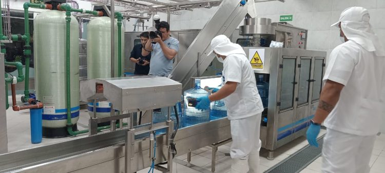 Inauguraron moderna planta envasadora de “Tu Agua”