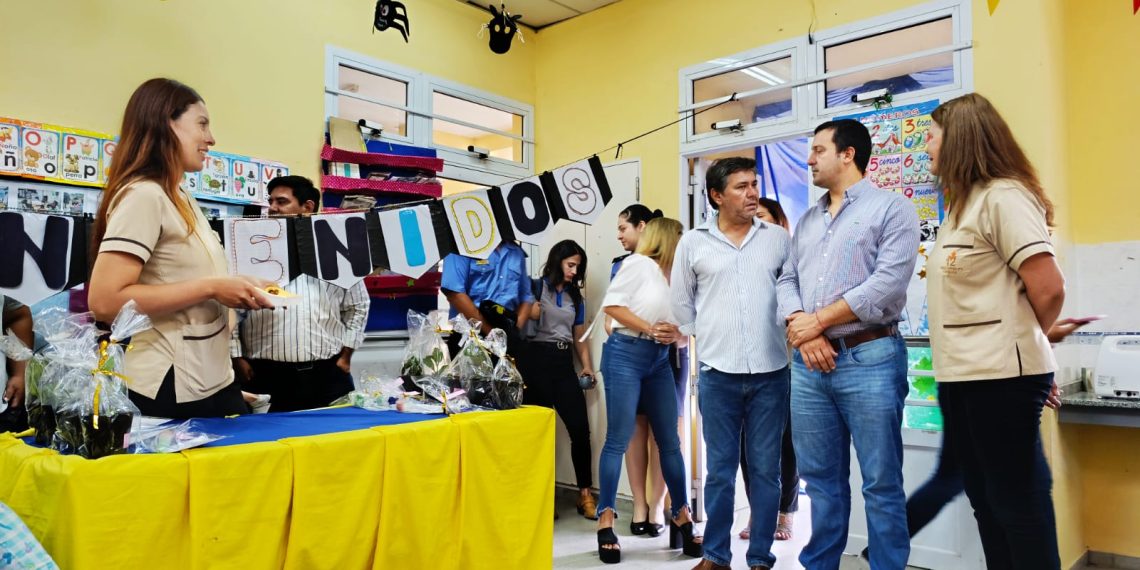 El vicegobernador Eber Solís asistió al muestreo anual de la Escuela Especial N° 12