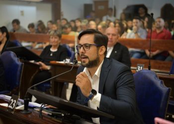 Vera: “No son argumentos sólidos ni serios para declarar inconstitucionalidad de la reelección indefinida”